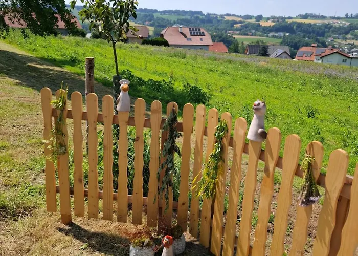 Wildkraut's Kraeuter- Und Alpakabauernhof Kremsmünster