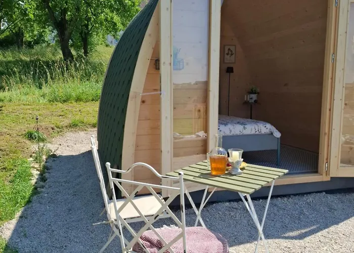 Wildkraut's Kraeuter- Und Alpakabauernhof *